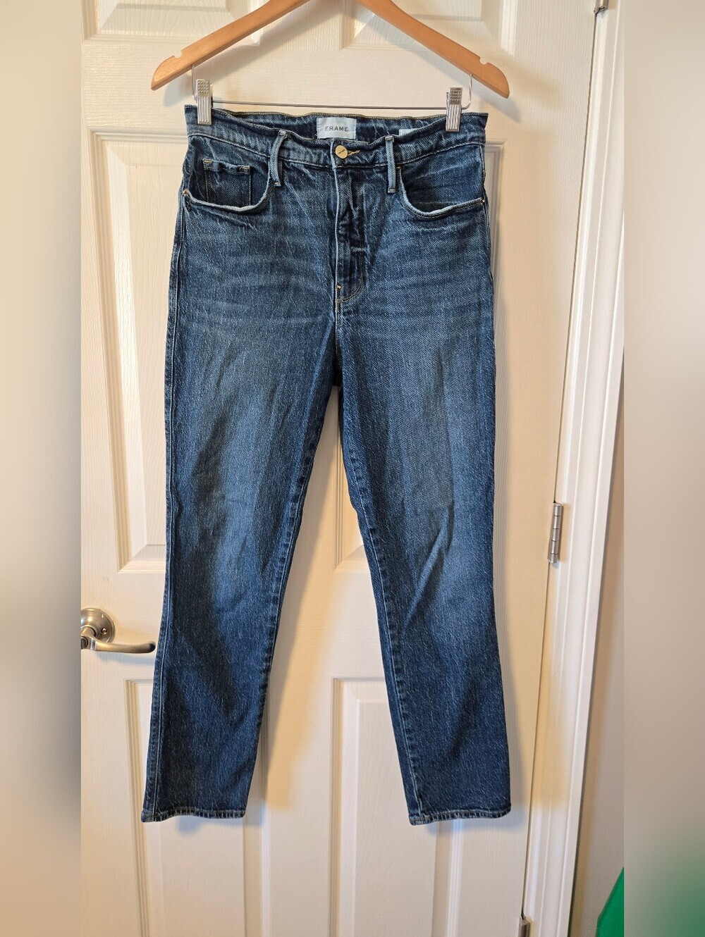 Frame Denim Straight-Leg Jeans in Dark Blue Wash-Size 29